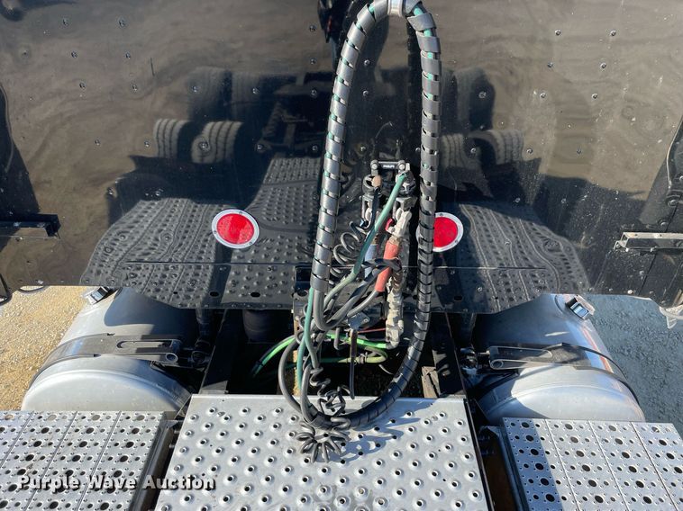 image for item DP0233 2016 Freightliner Coronado  glider kit semi truck