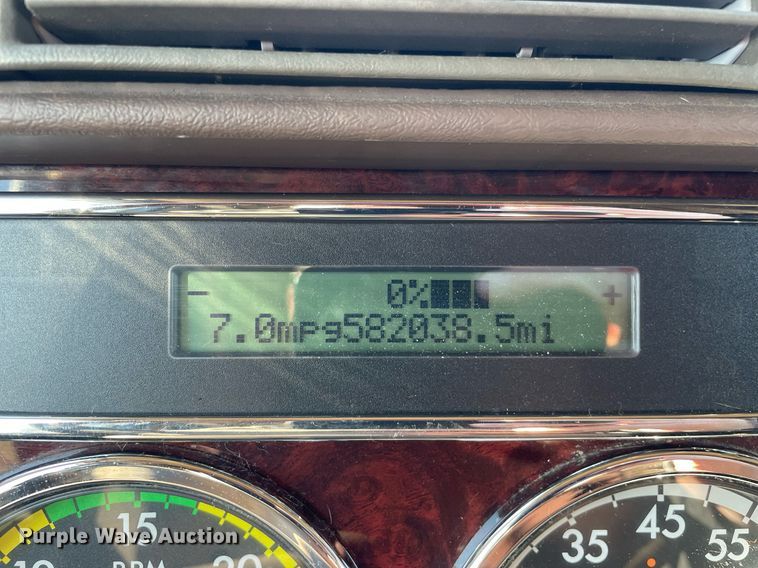 image for item DP0233 2016 Freightliner Coronado  glider kit semi truck