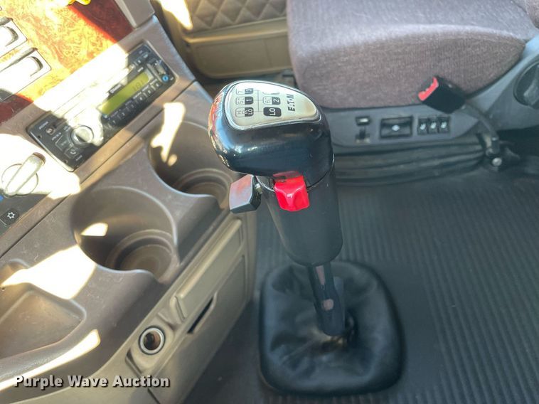 image for item DP0233 2016 Freightliner Coronado  glider kit semi truck