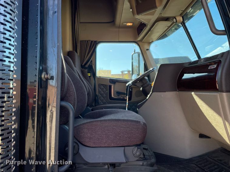 image for item DP0233 2016 Freightliner Coronado  glider kit semi truck