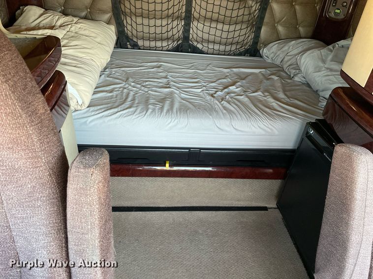 image for item DP0233 2016 Freightliner Coronado  glider kit semi truck