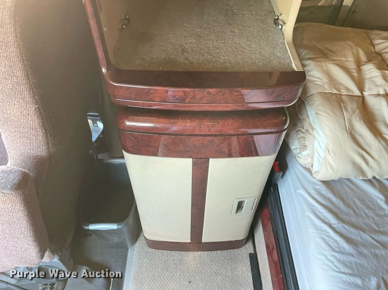 image for item DP0233 2016 Freightliner Coronado  glider kit semi truck