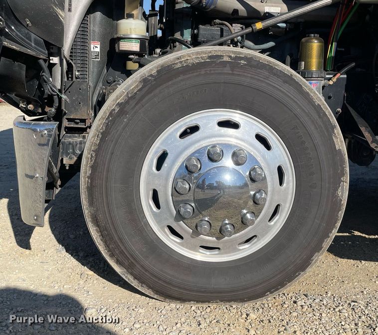 image for item DP0233 2016 Freightliner Coronado  glider kit semi truck