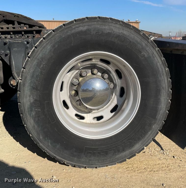 image for item DP0233 2016 Freightliner Coronado  glider kit semi truck