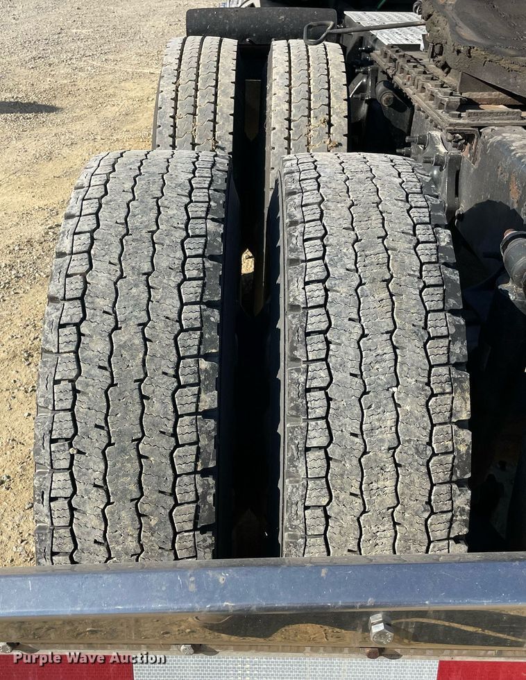 image for item DP0233 2016 Freightliner Coronado  glider kit semi truck