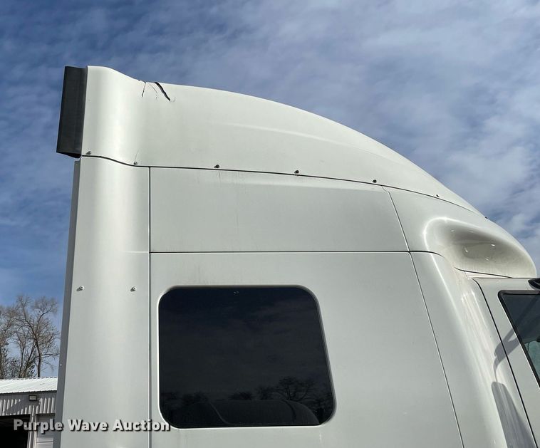 image for item DP0238 2010 International ProStar Premium  semi truck