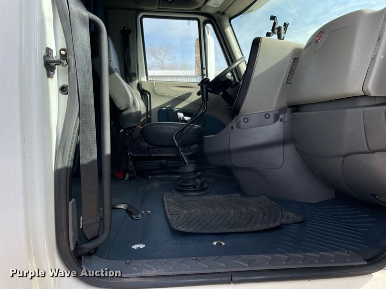 image for item DP0238 2010 International ProStar Premium  semi truck