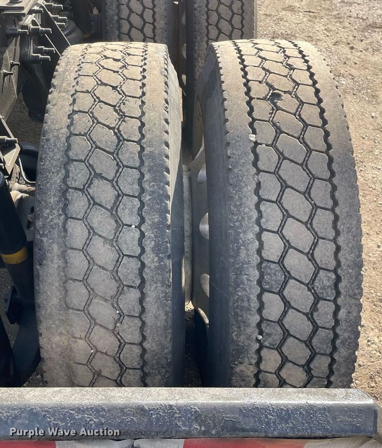 image for item DP0238 2010 International ProStar Premium  semi truck