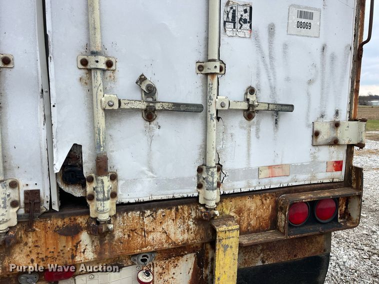 image for item DP2145 1985 Lufkin TFV-IP ST  dry van trailer