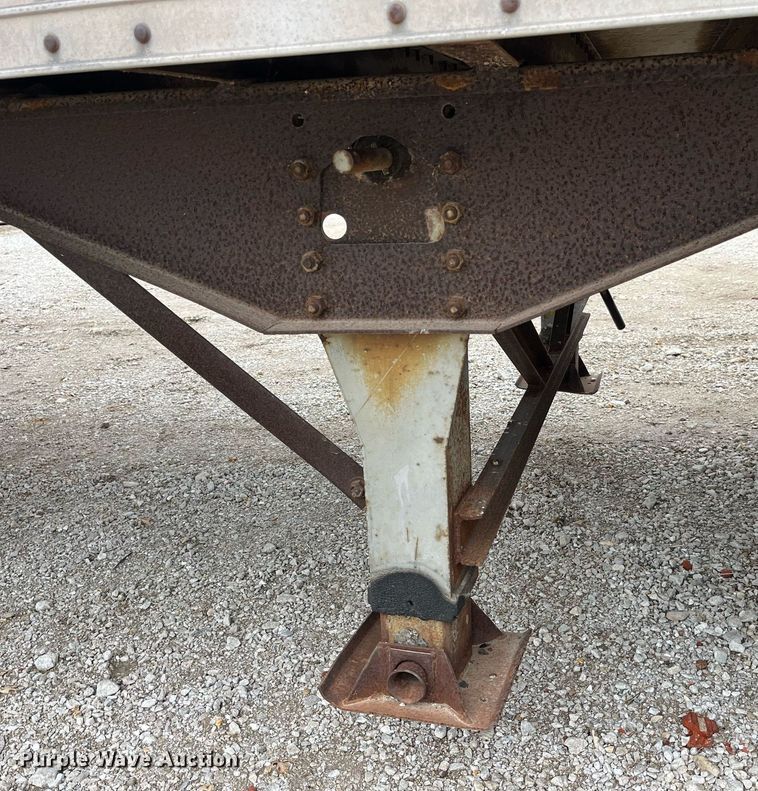 image for item DP2145 1985 Lufkin TFV-IP ST  dry van trailer