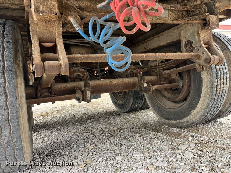 image for item DP2145 1985 Lufkin TFV-IP ST  dry van trailer