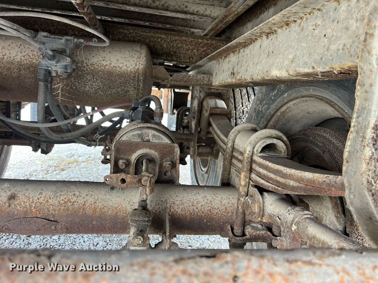 image for item DP2145 1985 Lufkin TFV-IP ST  dry van trailer