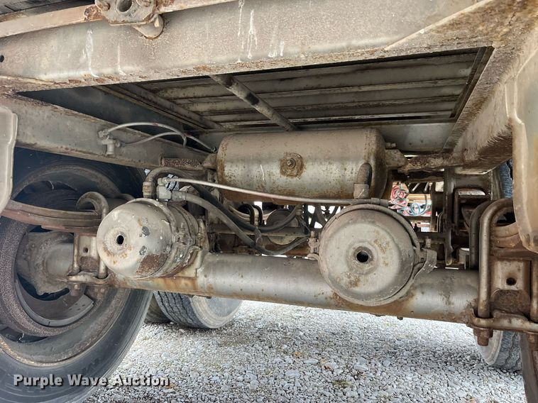 image for item DP2145 1985 Lufkin TFV-IP ST  dry van trailer