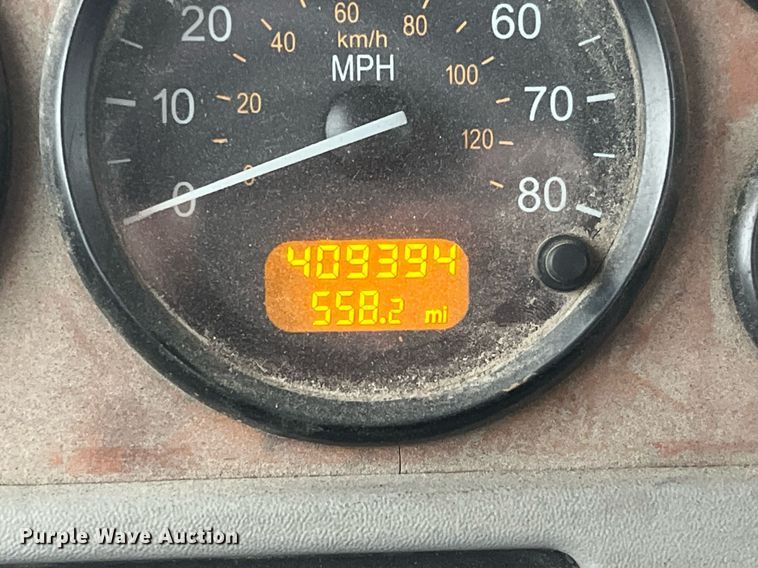 image for item DP2146 2009 Peterbilt 386  semi truck