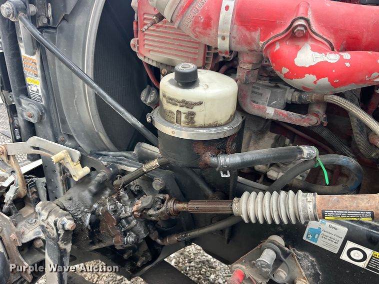 image for item DP2146 2009 Peterbilt 386  semi truck