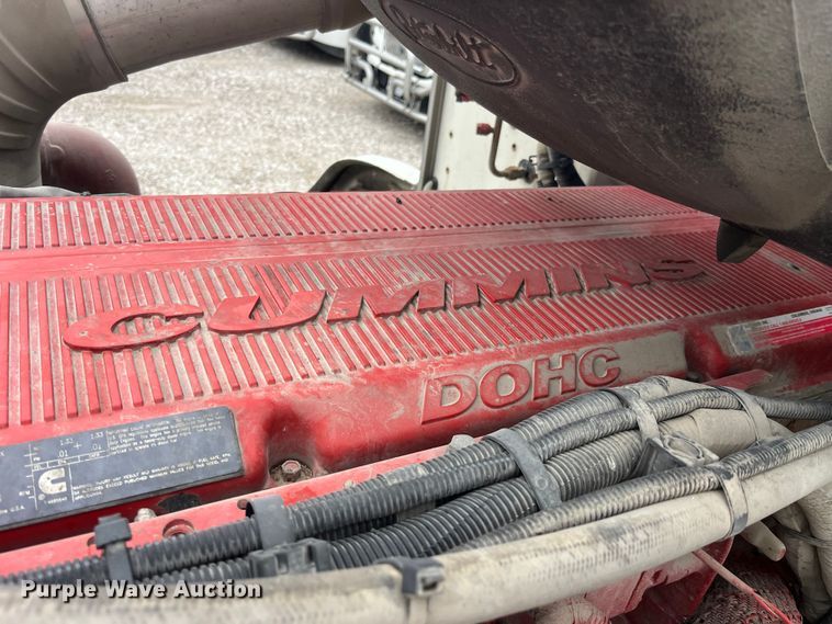 image for item DP2146 2009 Peterbilt 386  semi truck