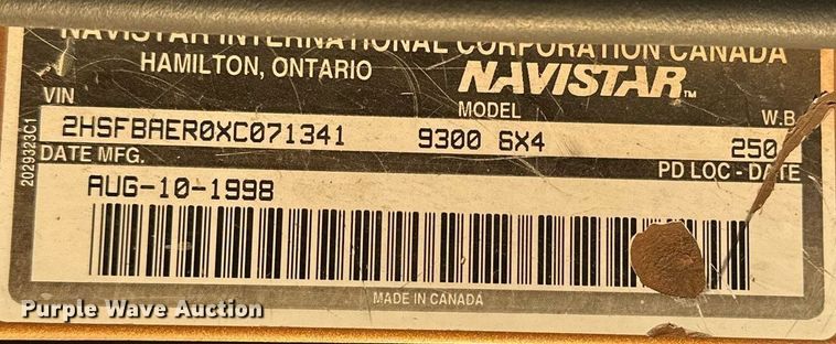 image for item DP3204 1999 International 9300  semi truck