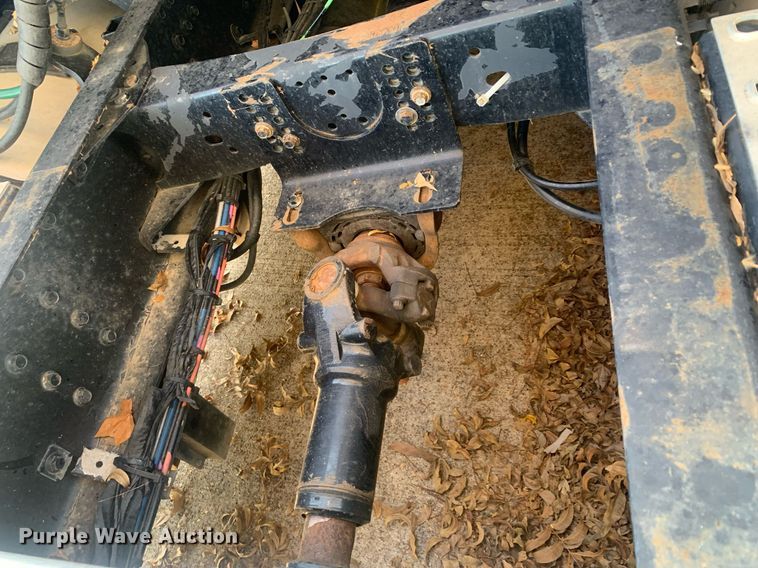 image for item DP8759 2015 Volvo VNL670  semi truck