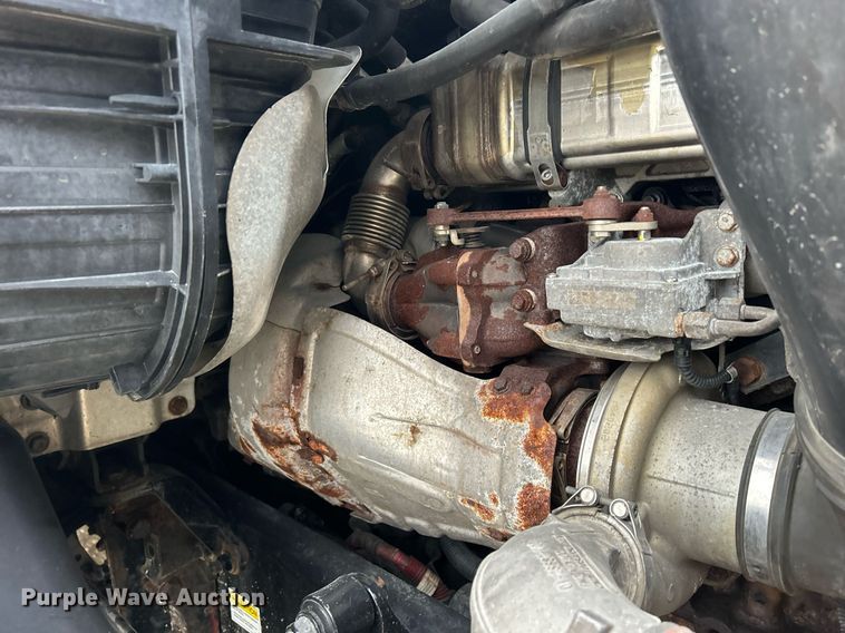 image for item DQ1059 2012 Freightliner Cascadia 125 semi truck