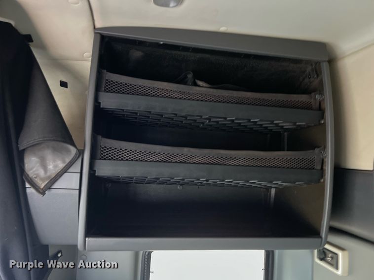 image for item DQ2302 2012 International ProStar 122  semi truck