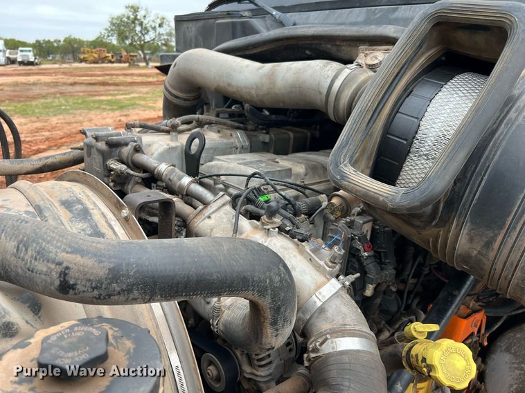 image for item DQ2302 2012 International ProStar 122  semi truck