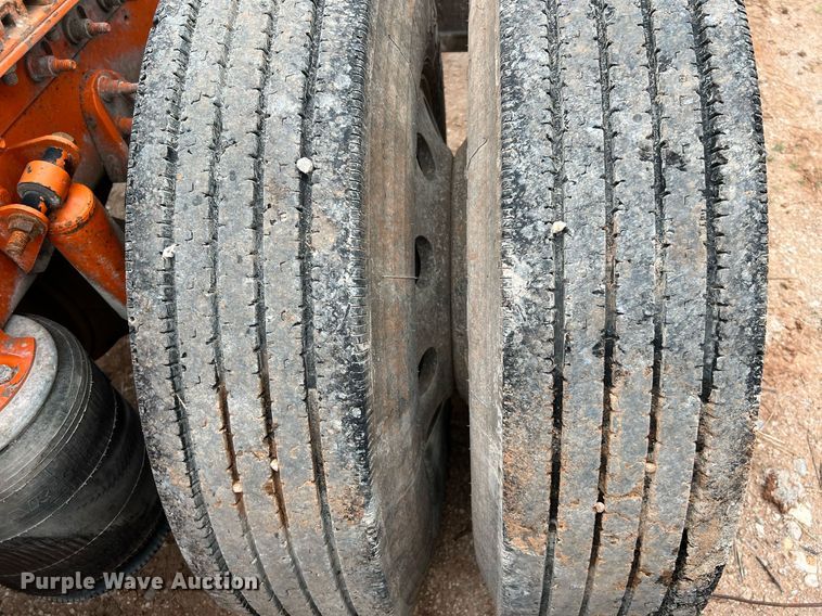 image for item DQ2302 2012 International ProStar 122  semi truck