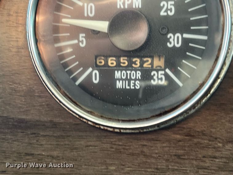 image for item DQ2318 1979 Peterbilt 359  semi truck