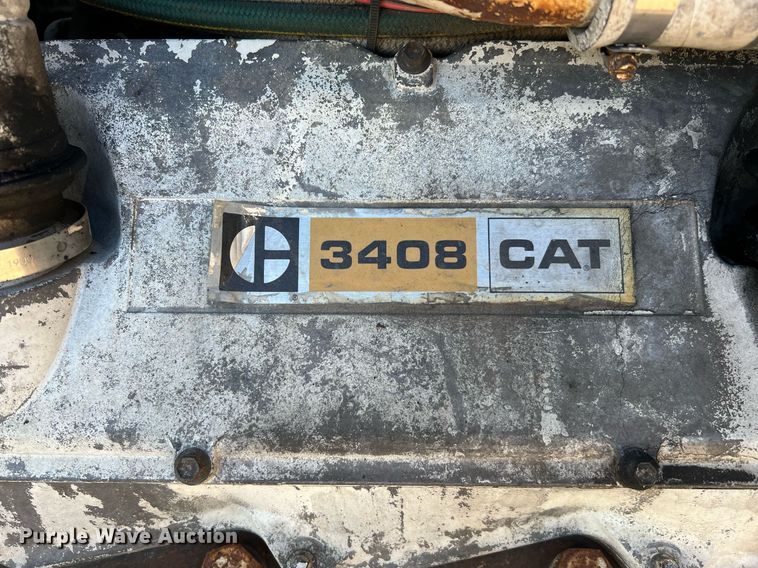 image for item DQ2318 1979 Peterbilt 359  semi truck