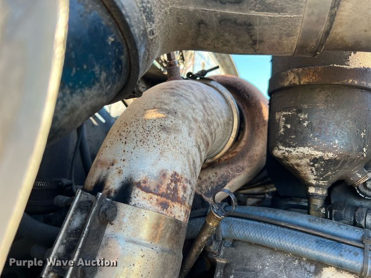 image for item DQ2318 1979 Peterbilt 359  semi truck