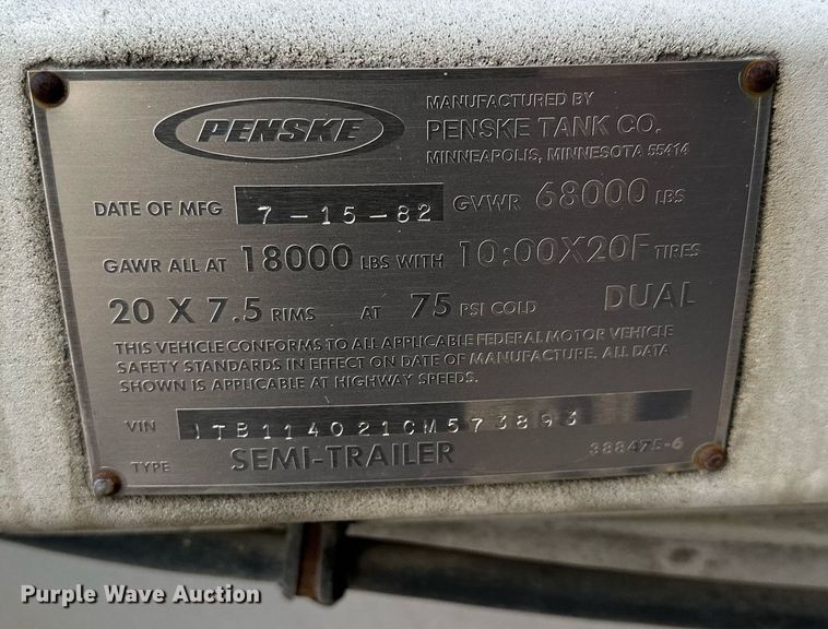 image for item DQ7395 1982 Penske  pneumatic dry bulk trailer