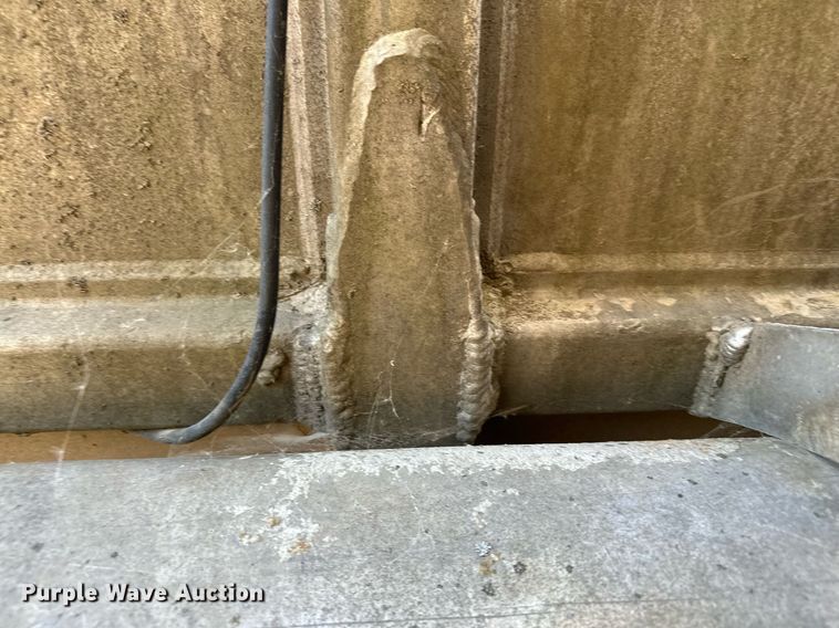 image for item DQ7397 1964 Fruehauf HAC X2  pneumatic dry bulk trailer