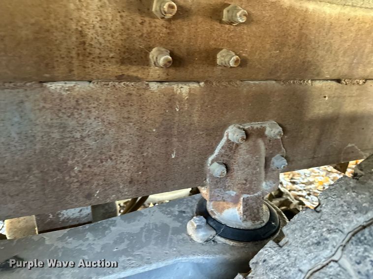 image for item DQ7397 1964 Fruehauf HAC X2  pneumatic dry bulk trailer