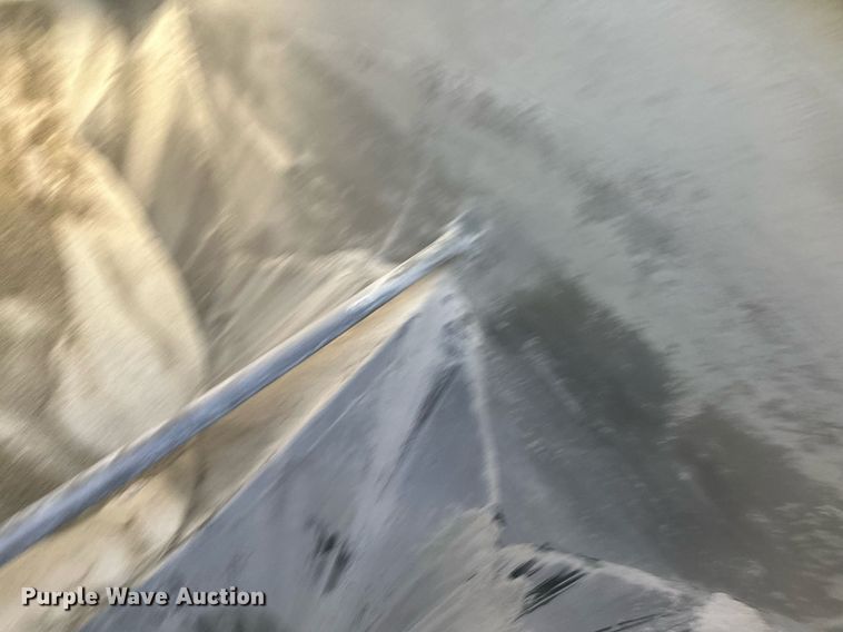 image for item DQ7397 1964 Fruehauf HAC X2  pneumatic dry bulk trailer