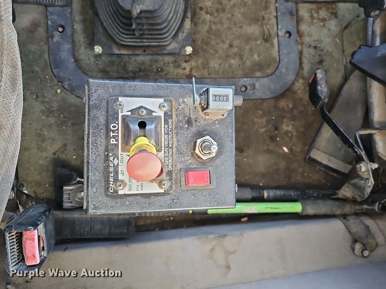 image for item DS5735 1998 Mack CH613  semi truck