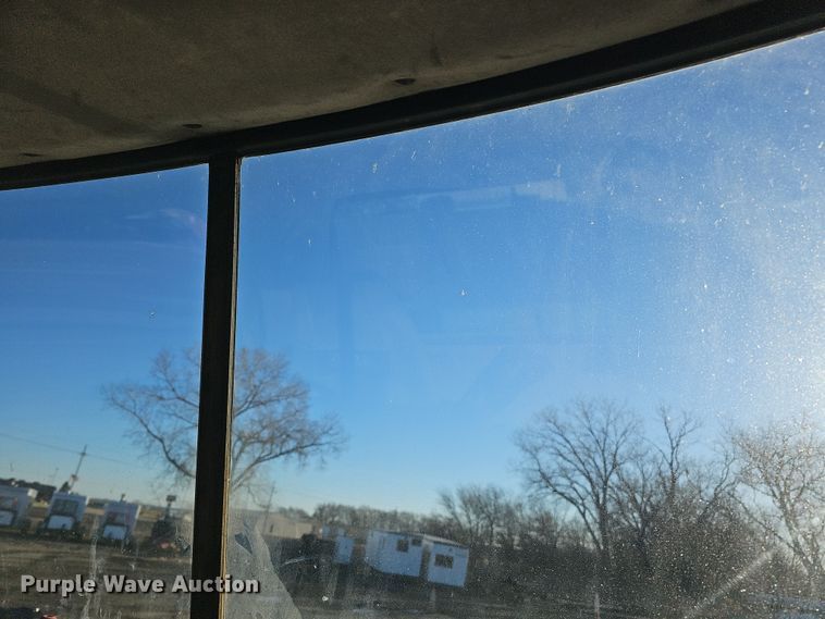 image for item DS5735 1998 Mack CH613  semi truck