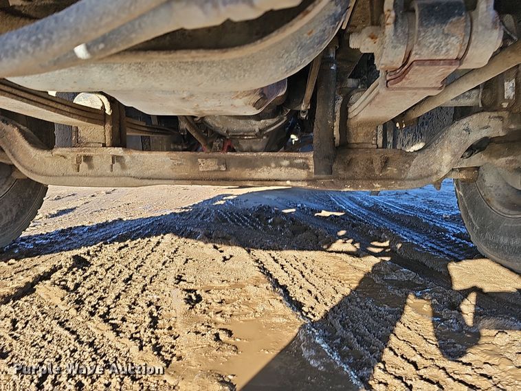 image for item DS5735 1998 Mack CH613  semi truck