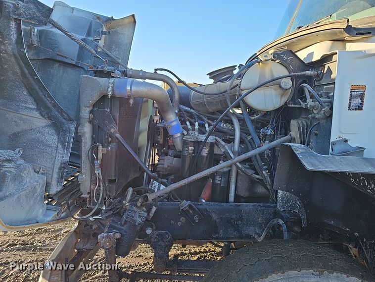 image for item DS5735 1998 Mack CH613  semi truck