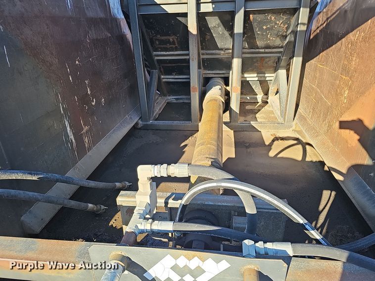 image for item DS5736 2011 Warren 3996-2-SSP  refuse trailer