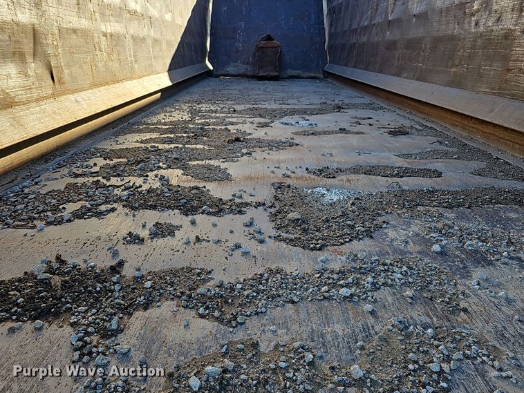 image for item DS5736 2011 Warren 3996-2-SSP  refuse trailer