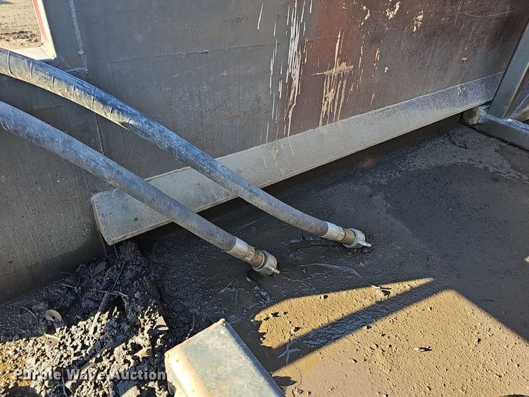 image for item DS5736 2011 Warren 3996-2-SSP  refuse trailer