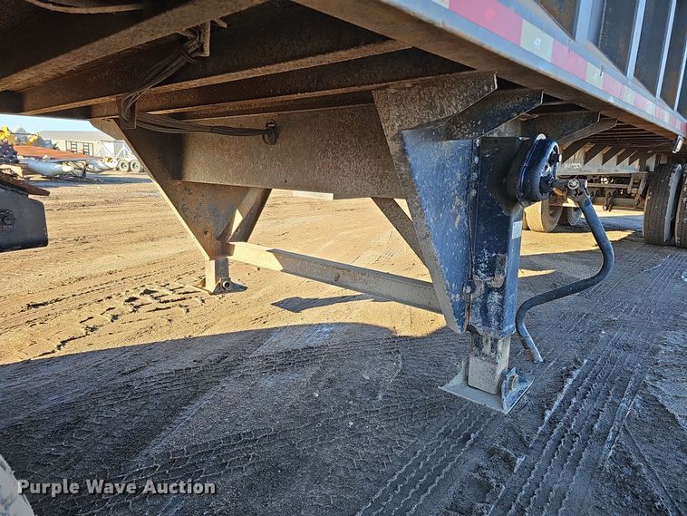 image for item DS5736 2011 Warren 3996-2-SSP  refuse trailer