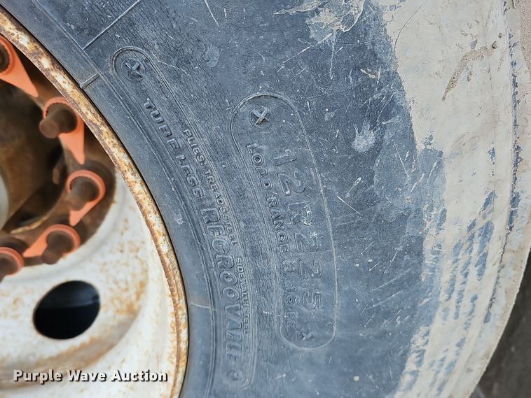 image for item DS5736 2011 Warren 3996-2-SSP  refuse trailer