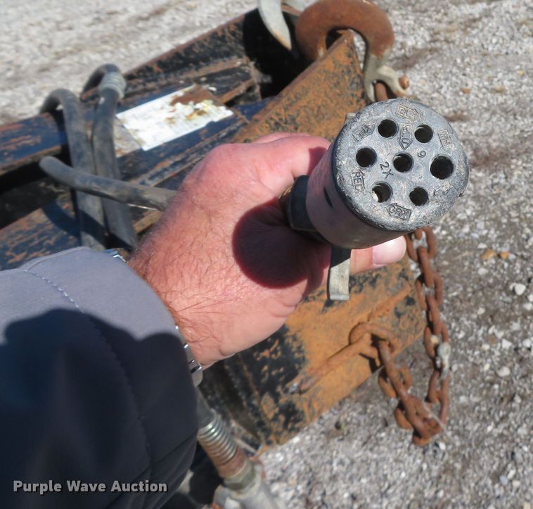 image for item FB9862 2014 Eager Beaver 20XPT  equipment trailer