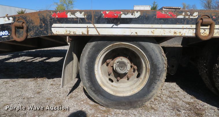 image for item FB9862 2014 Eager Beaver 20XPT  equipment trailer