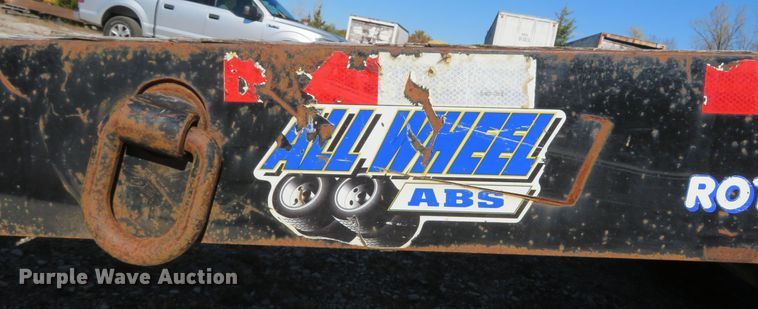 image for item FB9862 2014 Eager Beaver 20XPT  equipment trailer