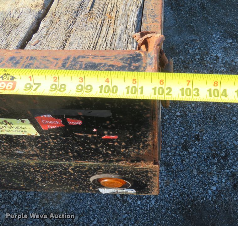 image for item FB9862 2014 Eager Beaver 20XPT  equipment trailer