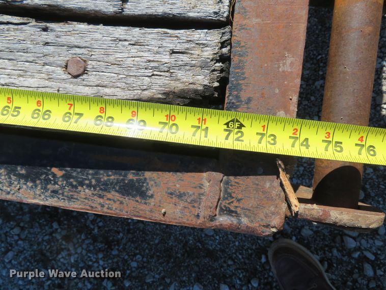 image for item FB9862 2014 Eager Beaver 20XPT  equipment trailer