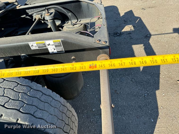 image for item GG9916 2020 Peterbilt 579  semi truck