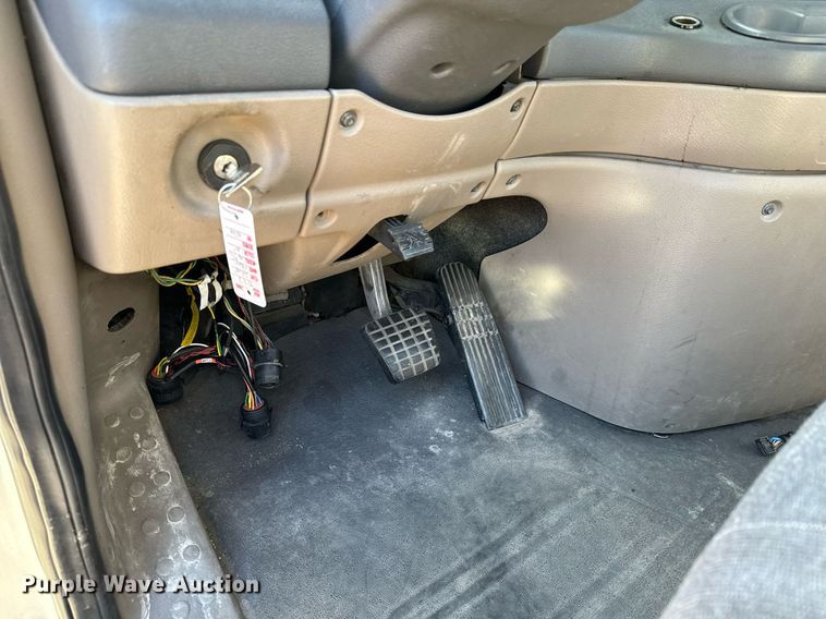 image for item GG9918 2015 Freightliner Cascadia  semi truck