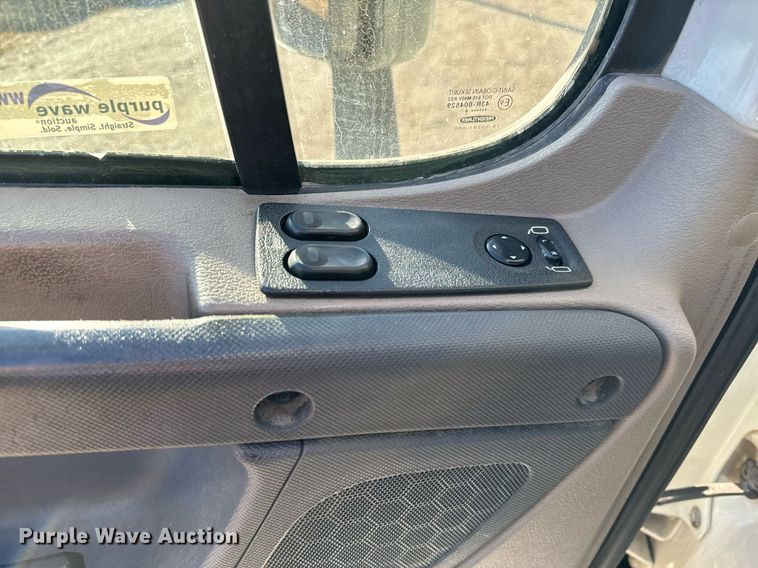 image for item GG9920 2015 Freightliner Cascadia 125 semi truck